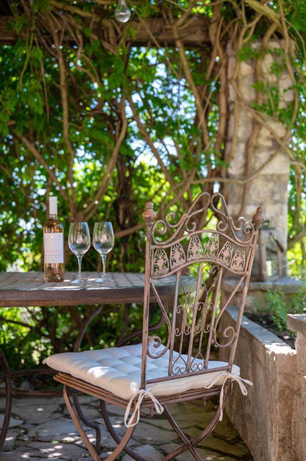 Terre D'Orizon Apartment Tourrettes-sur-Loup Ngoại thất bức ảnh